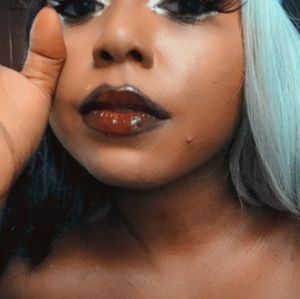 Have black and gray wig